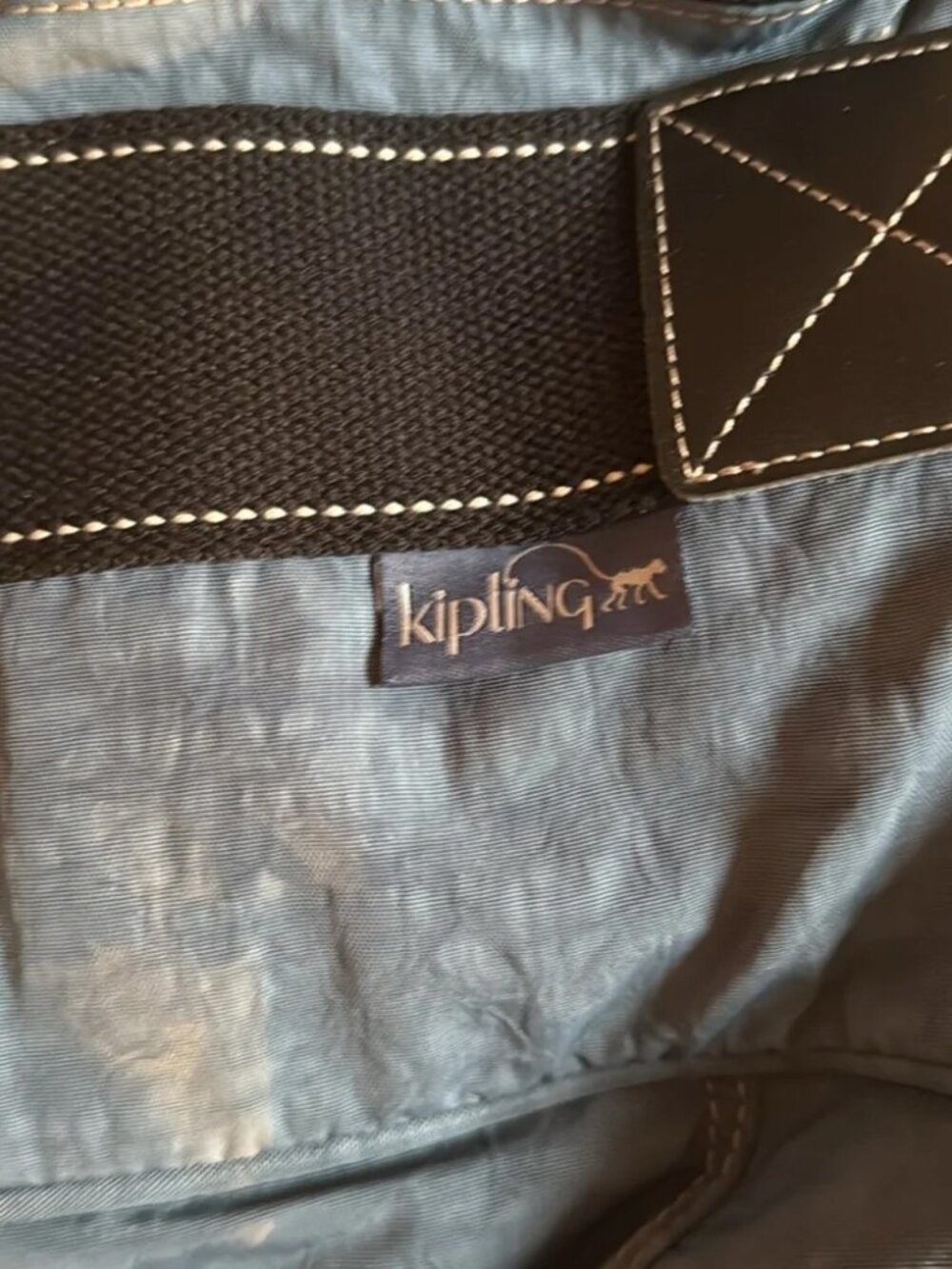 Kipling Weekender/Duffle - Picture 5 of 11
